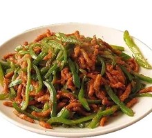 Stir-Fried Pork and Green Pepper Noodles