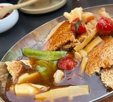 Spicy Rice Crisps with Three Fresh Ingredients