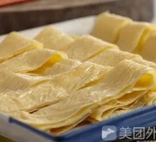 Oil-soaked tofu skin
