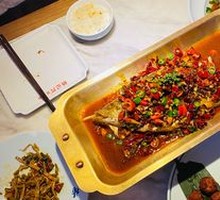 Spicy, Fragrant, and Aromatic Crawfish Fish
