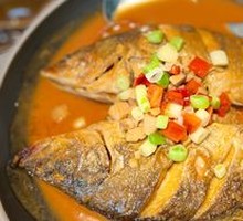 Huizhou-style Stewed Smelly Crawfish