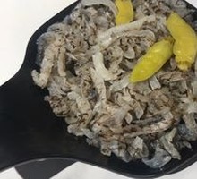 Sichuan-style Pickled Pepper Fish Skin