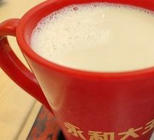 Freshly Ground Soy Milk