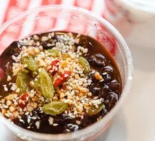 Red Bean Jelly with Crushed Peanuts
