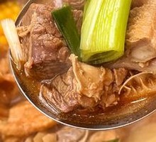 Braised Beef Tripe,筋, and Shank in Clay Pot