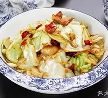 Cabbage Stir-Fried with Naan