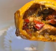 Steamed Bao with Crawfish
