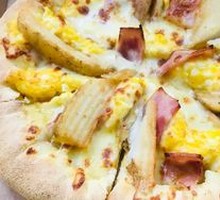 American-style Bacon & Potato Pizza