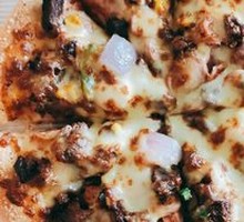 Five-Spice Beef Pizza