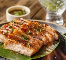 Charcoal-grilled Pork Neck Meat