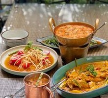 Signature Yellow Curry Shrimp