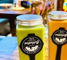 Thai Milk Tea (Hand-Made)