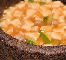 Stone Pot Chicken and Tofu Soup