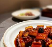 Braised Pork in Shao Sauce with Wine Aroma