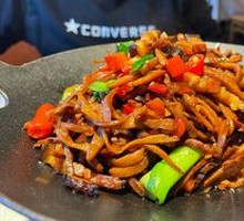 Spicy Sichuan-style smoked bamboo shoots with cured pork