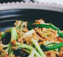 Braised Cauliflower in Clay Pot