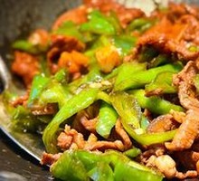 Hunan-style Pork with Chili