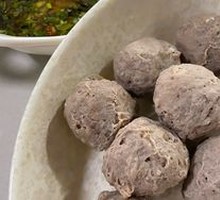 Hand-Hammered Beef Meatball Hot Pot