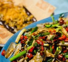 Spicy Stir-Fried Clams