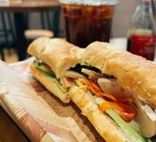 Signature Beef Baguette