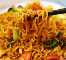 Stir-Fried Instant Noodles