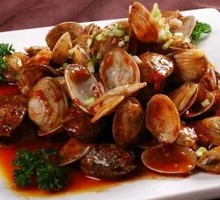 Spicy Stir-Fried Clams