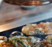 Garlic Roasted Oysters
