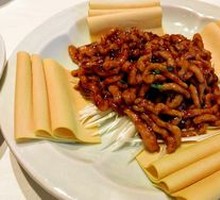 Beijing-style Shredded Pork in Soy Sauce