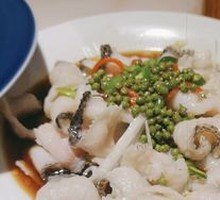 Black Bass in Sichuan Peppercorn Oil