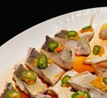 闽东大黄鱼 （黄灯笼辣酱蒸）