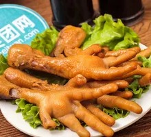 Spicy Chicken Feet in Soy Sauce