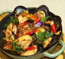 XO Sauce Baked Blue Mussels