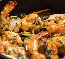 Spanish Garlic Shrimp Stew