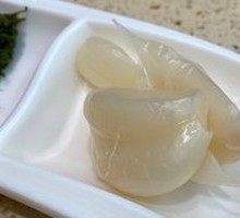 Sweet Pickled Garlic