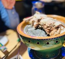Mongolian-style Hand-Roasted Lamb