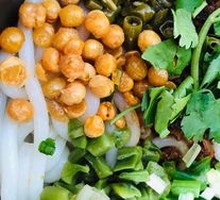 Wild Mushroom Chicken Rice Noodles
