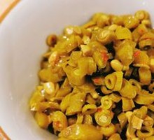Sour Pickled Beans