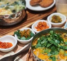 Spicy Sour Fish Noodles in Golden Soup