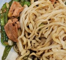 Stir-Fried Pork with Noodles