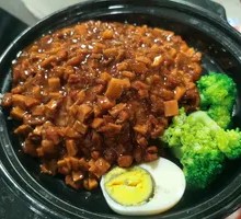 Mountain Delicacy Braised Beef Rice