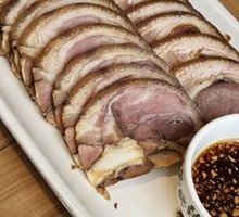 Braised Pork Knuckle