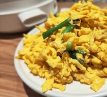 Stir-Fried Soft Eggs