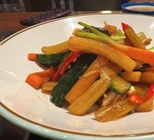 Taste of the Root