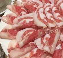 Premium Lamb Shoulder