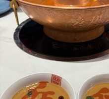 Clear Spring Soup Pot