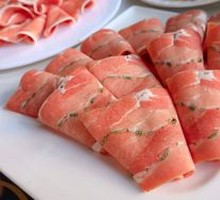 Goat Meat with Sand Onion