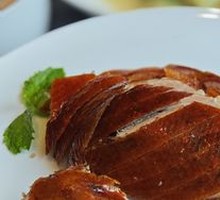 Charcoal-roasted Duck with Fruit Wood