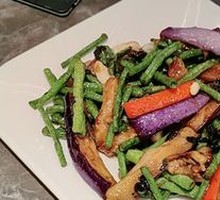 Basil Eggplant and Green Beans Stir-fry