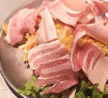 Sour Cabbage with Pork Belly