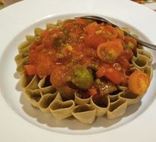 Five-Tomato Sauce over Buckwheat Noodles